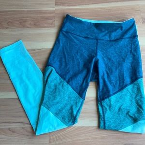 Outdoor voices leggings XS color block